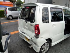 車を高く売るなら一括査定をしよう - 追突事故によって下がっ ...